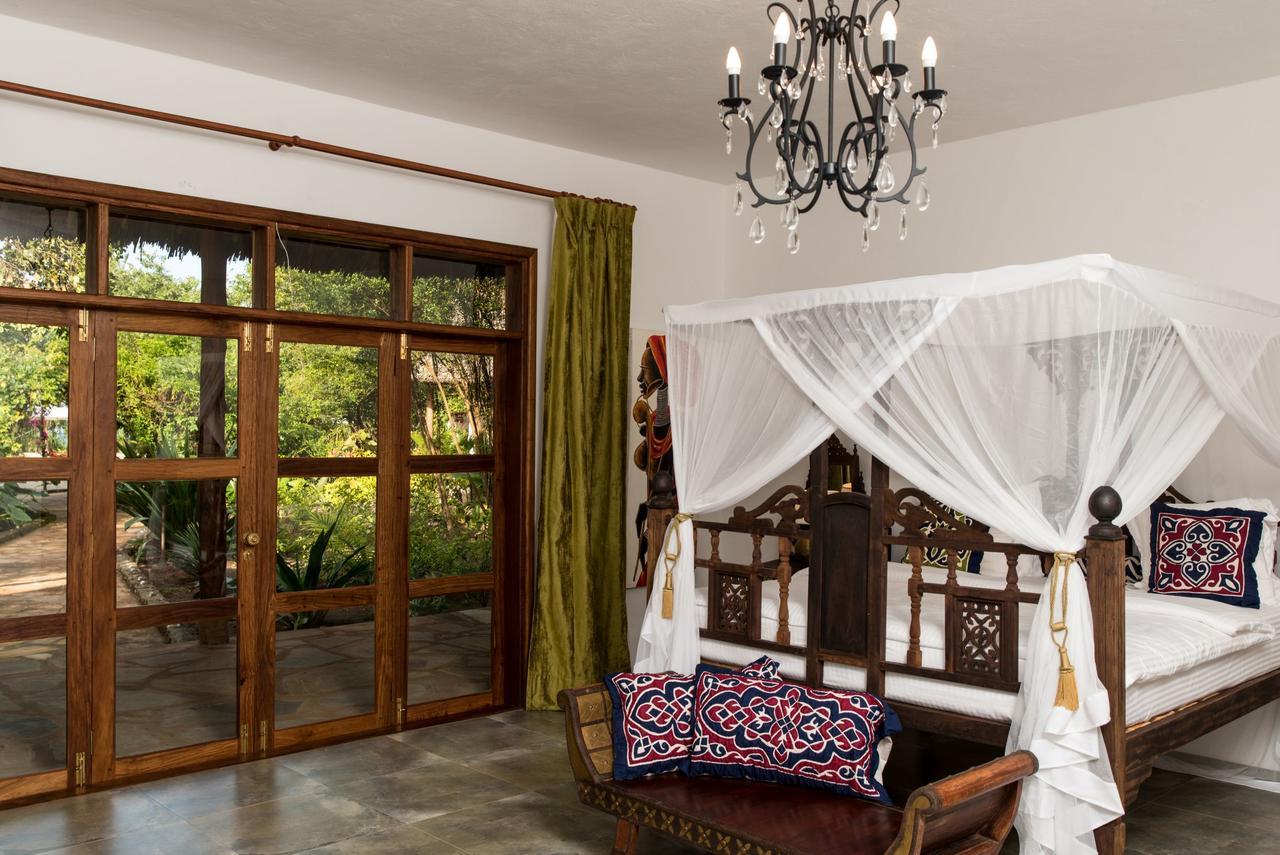 Tikitam Palms Boutique Hotel Pongwe Extérieur photo