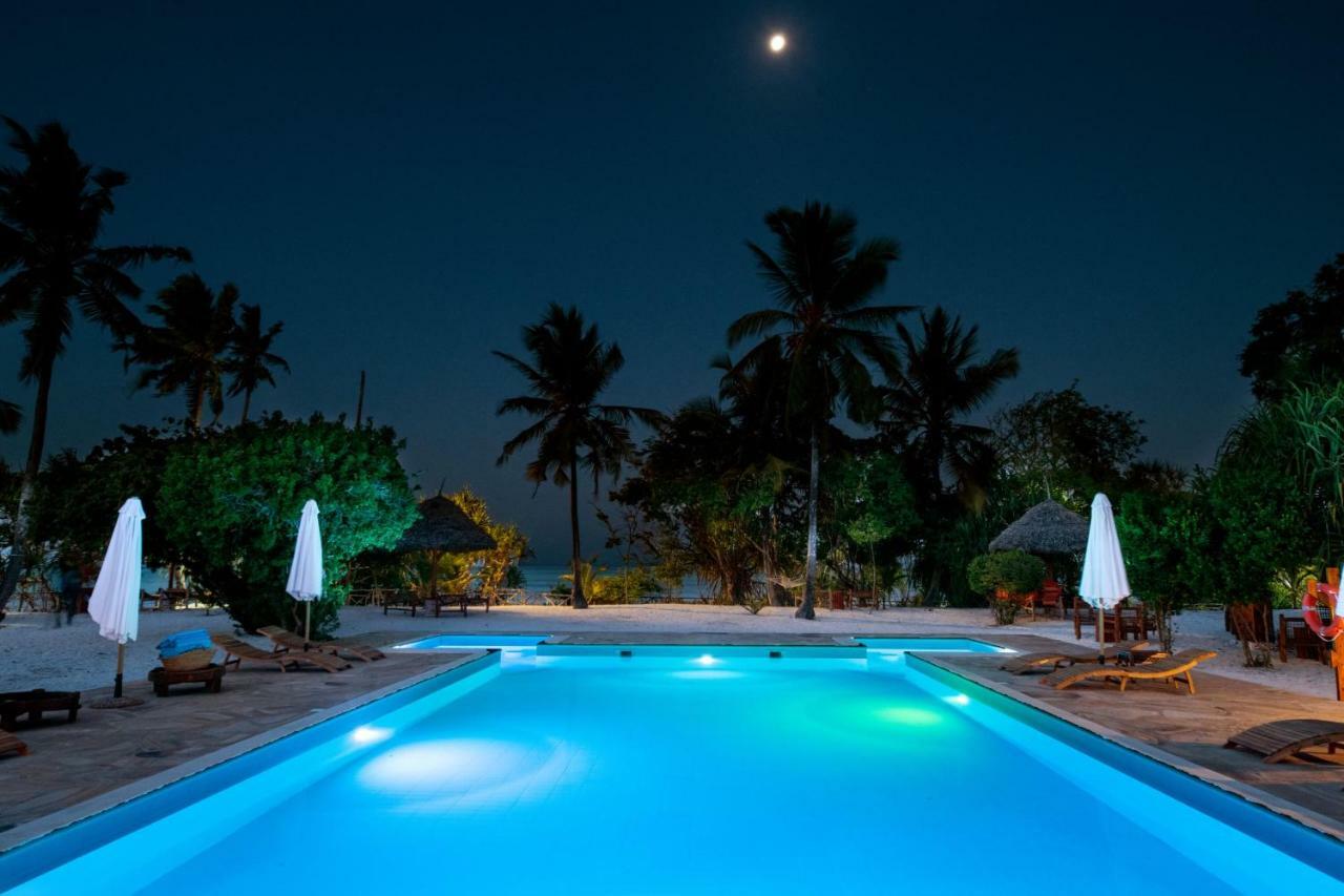 Tikitam Palms Boutique Hotel Pongwe Extérieur photo