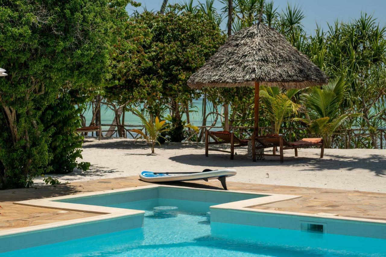 Tikitam Palms Boutique Hotel Pongwe Extérieur photo